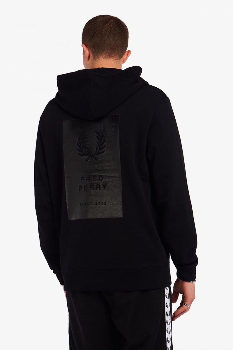 Black Fred Perry Printed Patch Hooded Sweatshrt Men\'s Sweatshirts | PH 1599EBCX